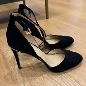 MK Ankle Wrap Pumps Black Suede